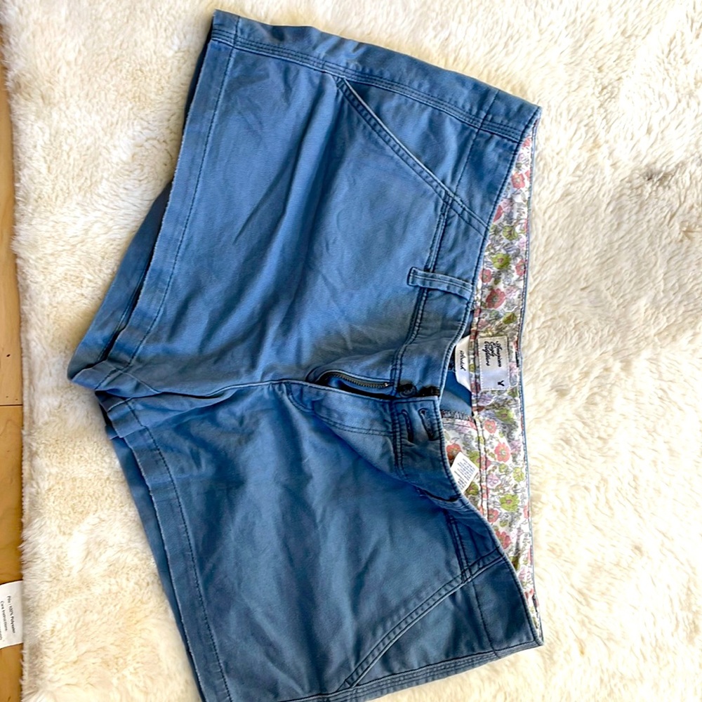 American Eagle Blue Khaki shorts